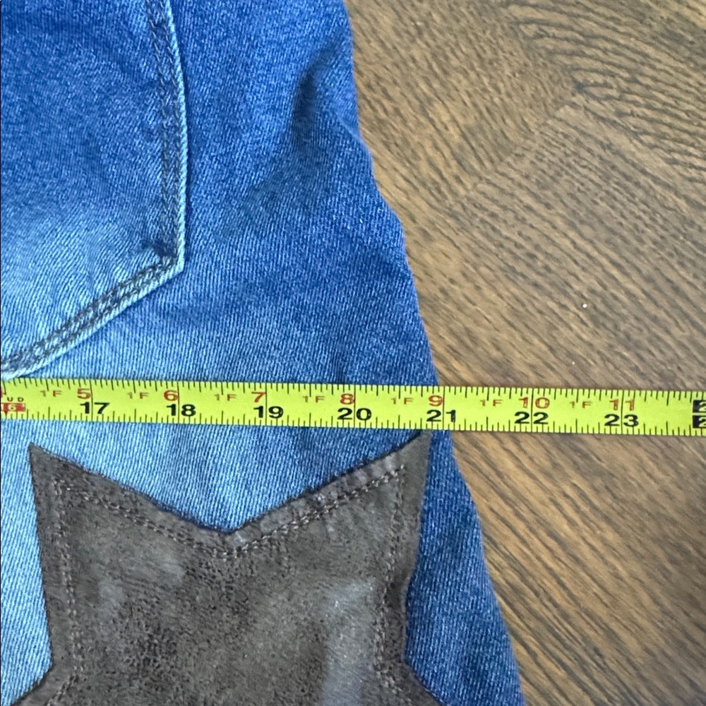 NWOT Oli and Hali OH Jeans with Star Patchwork - Picture 6 of 6